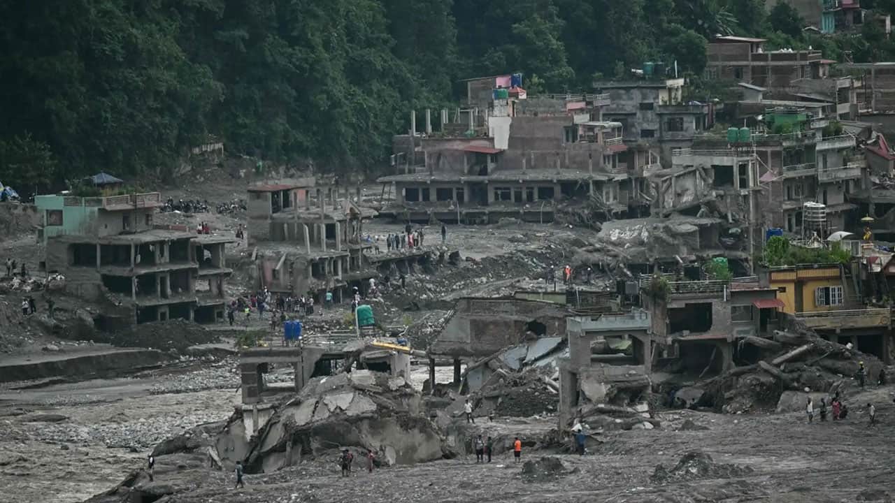 Foto - Nepal’de felaket yaşanmıştı! Bilim insanları dünyadaki buzulların akıbetini tek tek gösterdi