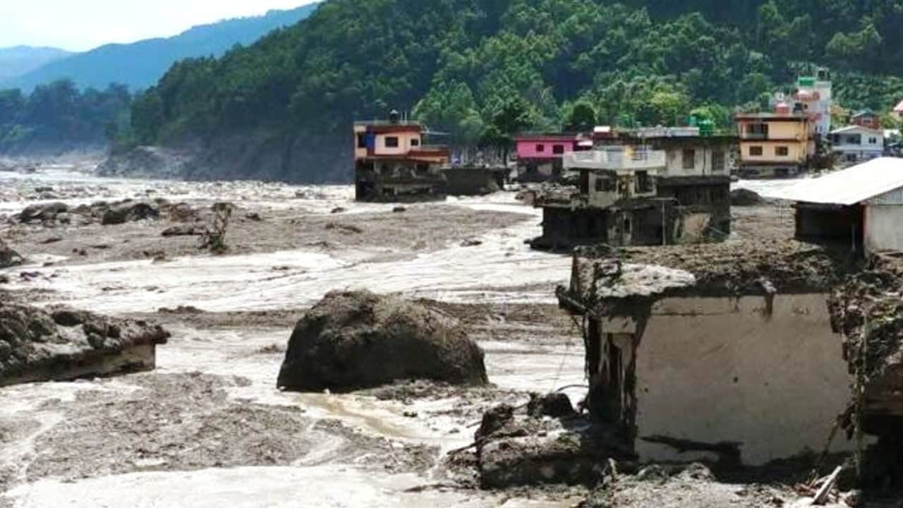 Foto - Nepal’de felaket yaşanmıştı! Bilim insanları dünyadaki buzulların akıbetini tek tek gösterdi