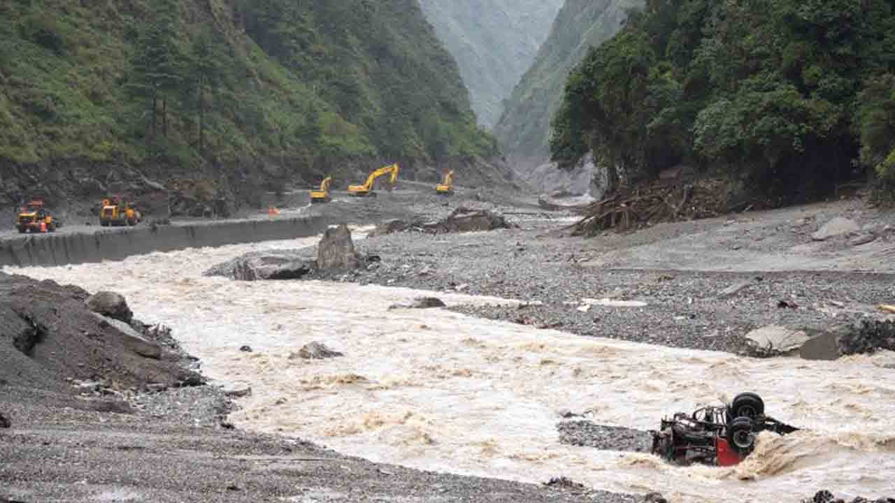 Foto - Nepal’de facianın bilançosu ağırlaşıyor: Cansız bedenlere morglar yetmedi