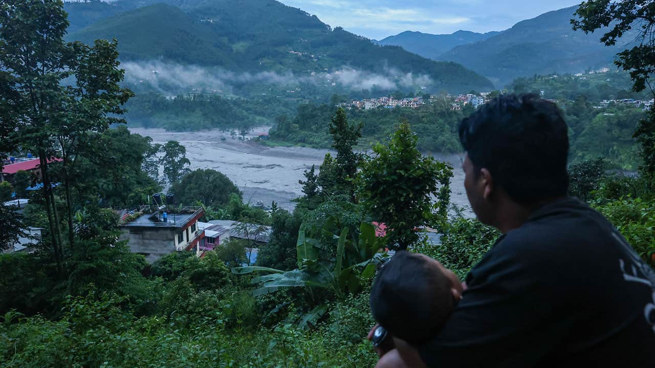 Foto - Nepal’de yeni sel alarmı! Halk evlerini terk edip yüksek bölgelere kaçtı