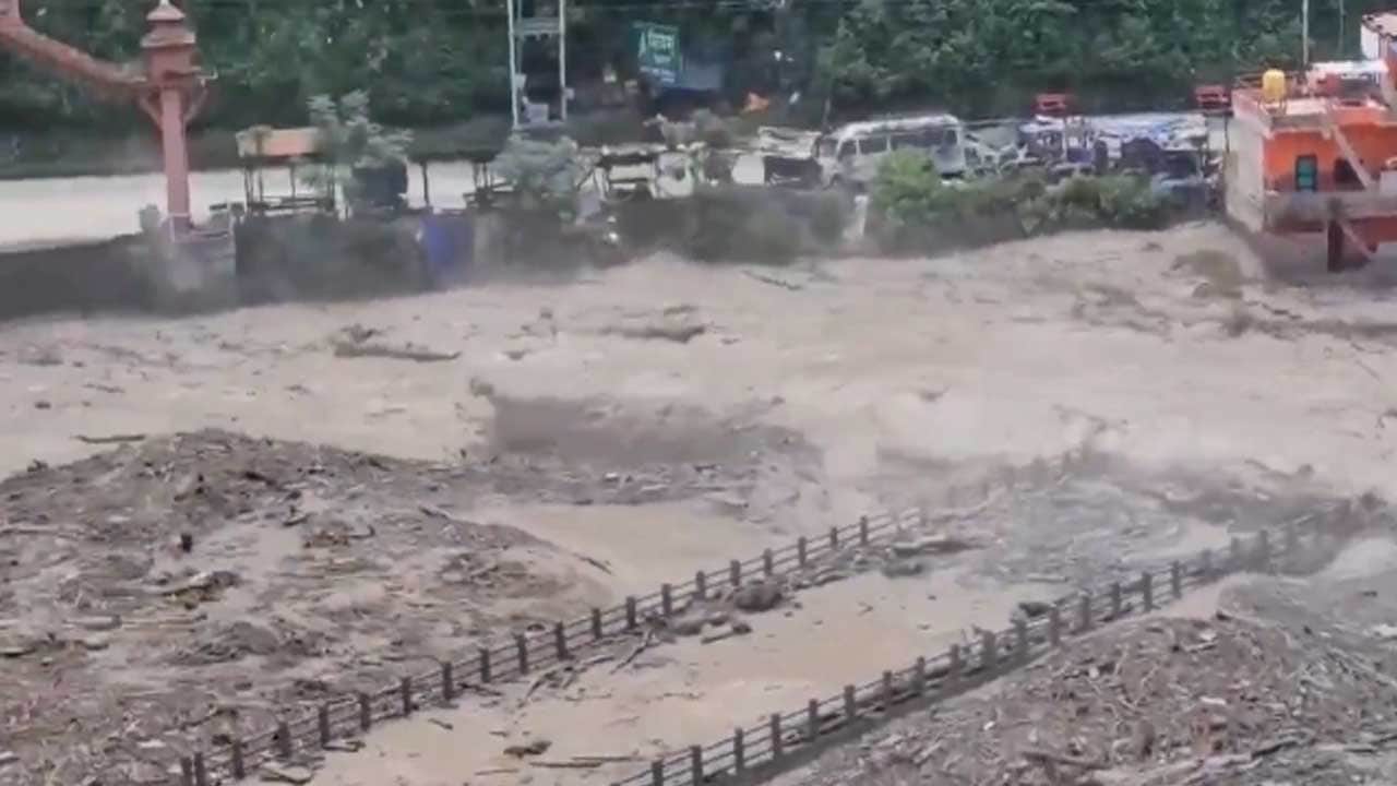 Foto - Nepal'deki sel felaketinde bilanço ağırlaşıyor! Ölü sayısı yükseldi