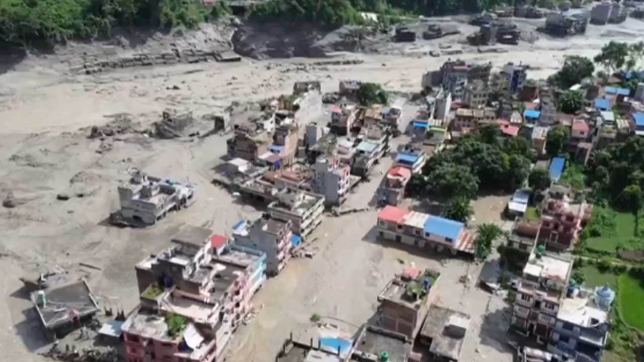 Foto - Nepal'deki sel felaketinde bilanço ağırlaşıyor! Ölü sayısı yükseldi