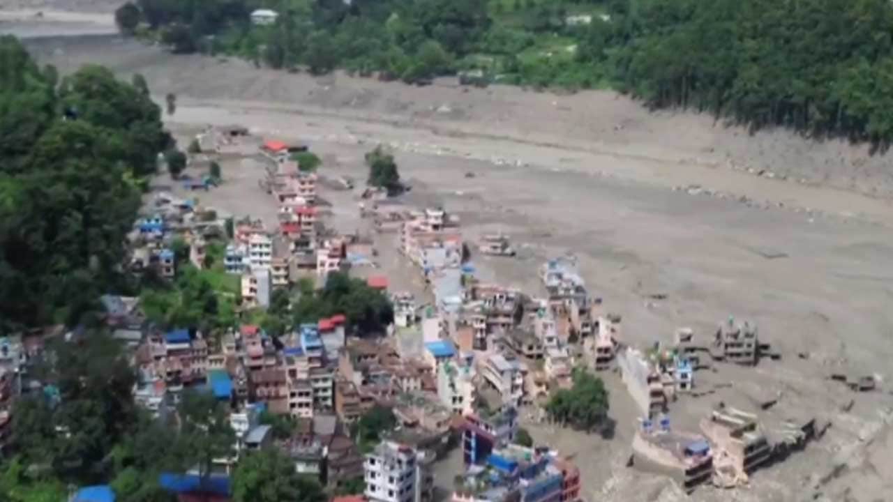 Foto - Nepal'deki sel felaketinde bilanço ağırlaşıyor! Ölü sayısı yükseldi