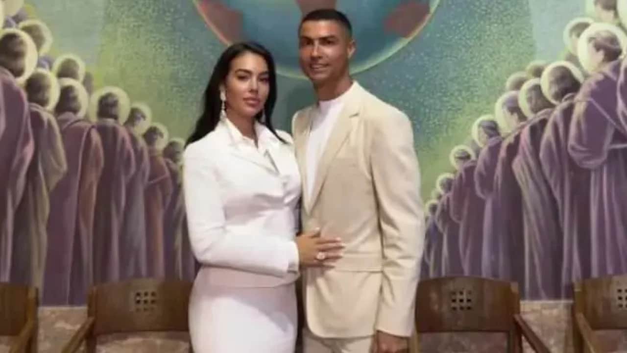 Nikah sonrası zaman kaybetmedi: Ronaldo'nun çocukları için harekete geçti!