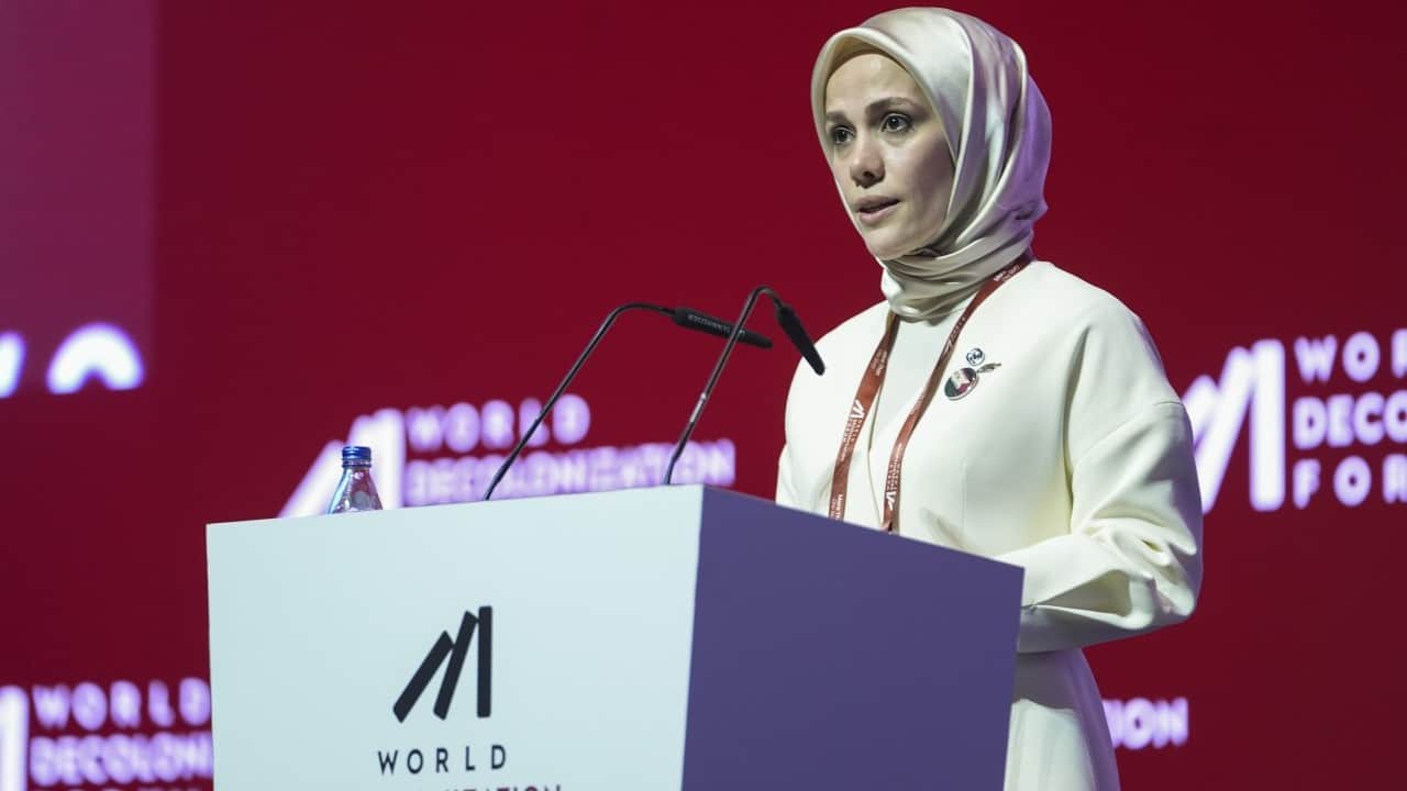 Foto - NUN Eğitim ve Kültür Vakfı Yönetim Kurulu Başkanı Esra Albayrak, 'World Decolonization Forum'da konuştu