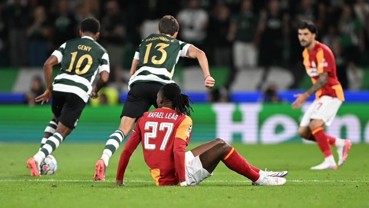 Foto - Okan Buruk'un icat ettiği yeni stoper Jakops sınıfta kaldı! 