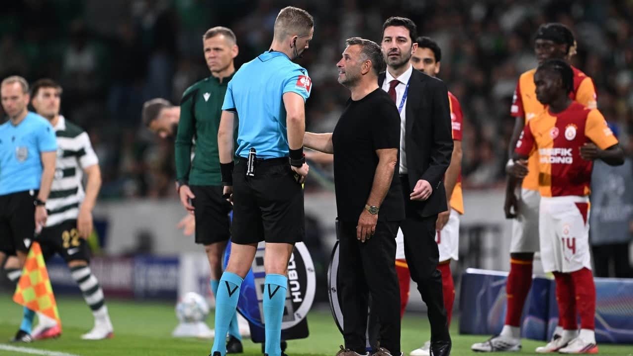 Foto - Okan Buruk'un icat ettiği yeni stoper Jakops sınıfta kaldı! 