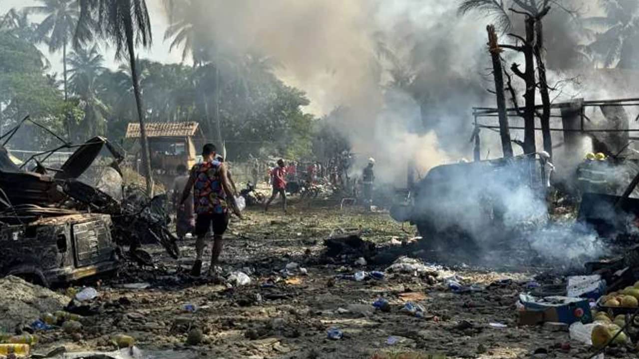 Foto - Okul, pazar ve evler bombalandı: Arakan’da katliam 50 ölü, 58 yaralı!