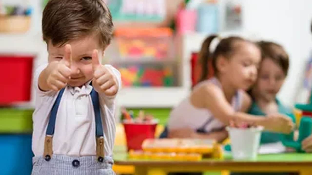 Foto - Okula başlayan çocukların ailelerine öneriler: Korkacak hiçbir şey yok demek yerine duygusuna eşlik edilmeli