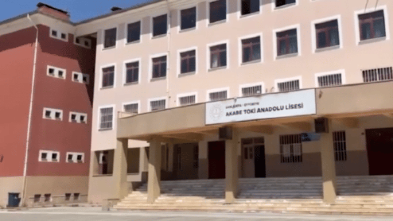 Foto - Okulda kale direği devrildi: 8 yaşındaki Mert Ali hayatını kaybetti