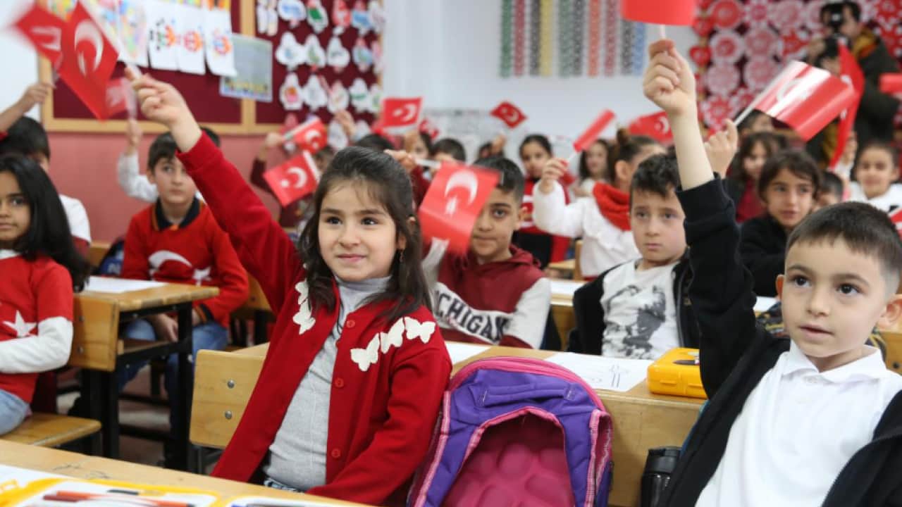 Foto - Okullarda yeni dönem heyecanı başladı: İlk ders zili yarın çalıyor