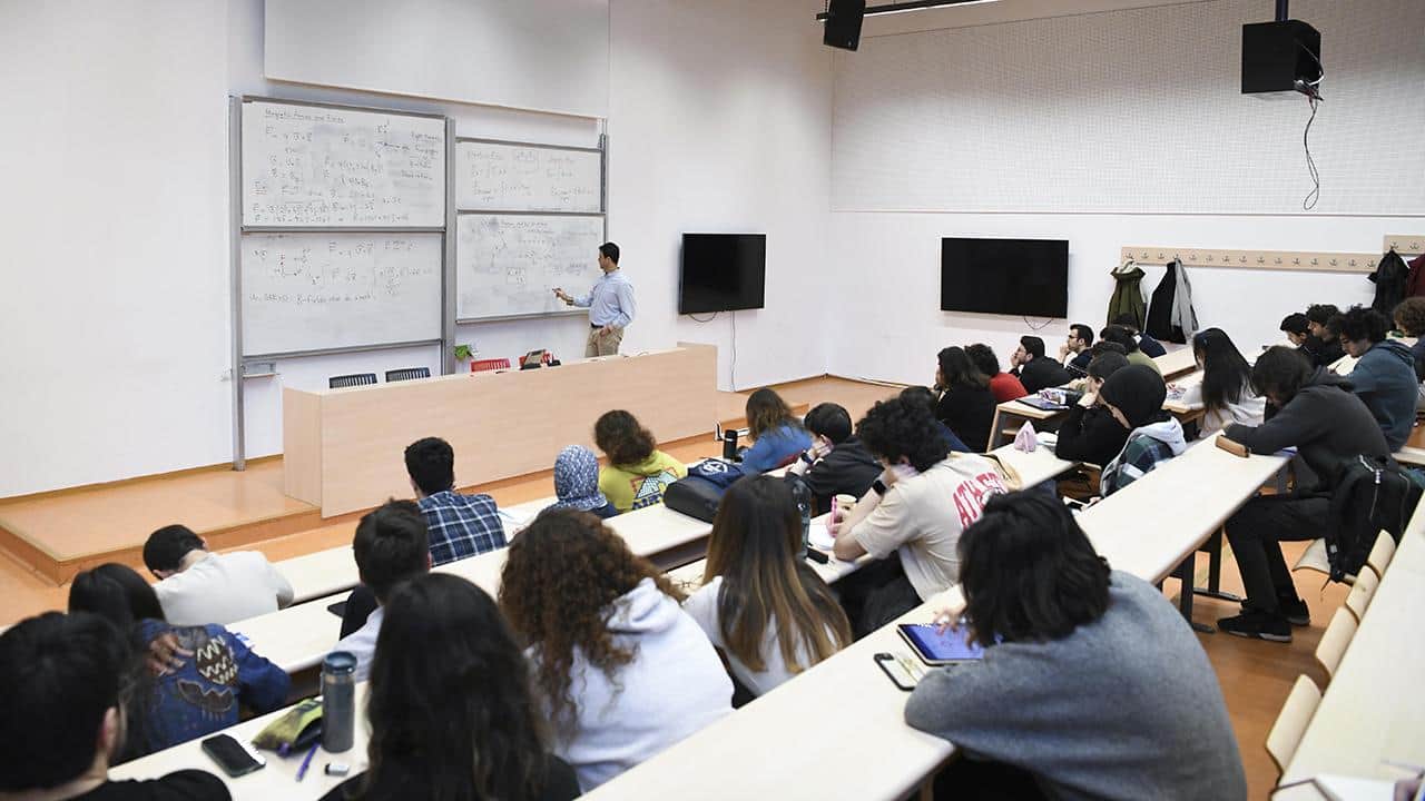 Foto - Okumaya ‘devam’ dediler! Yaklaşık 50 bin kişi yeniden üniversiteli oldu