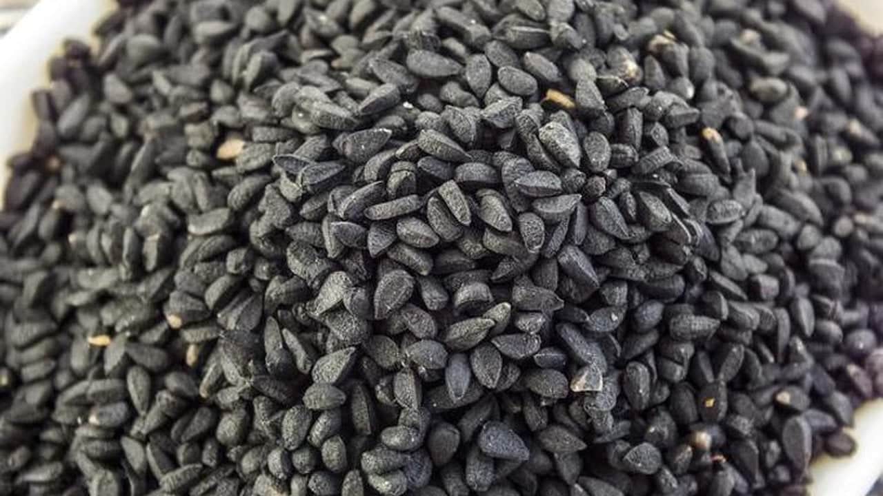 Foto - "Ölümden başka her derde deva" deniyordu! Aç karnına bir çay kaşığı çiğneyen, vücuttaki gizli iltihabı ve toksinleri biiznillah söküp atıyor