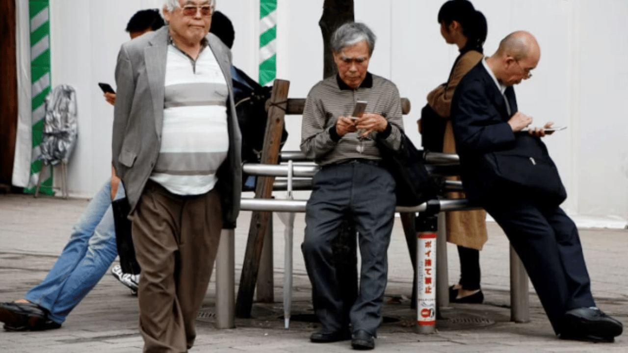 Foto - 100 yaşını görenlerin sayısı rekor kırdı! Onlar için sıradan oldu!