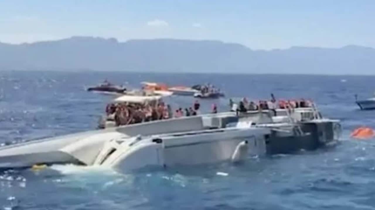 Foto - Onlarca kişi denizin ortasında can vermişti! Gemi kaptanı ile ilgili şok eden detaylar