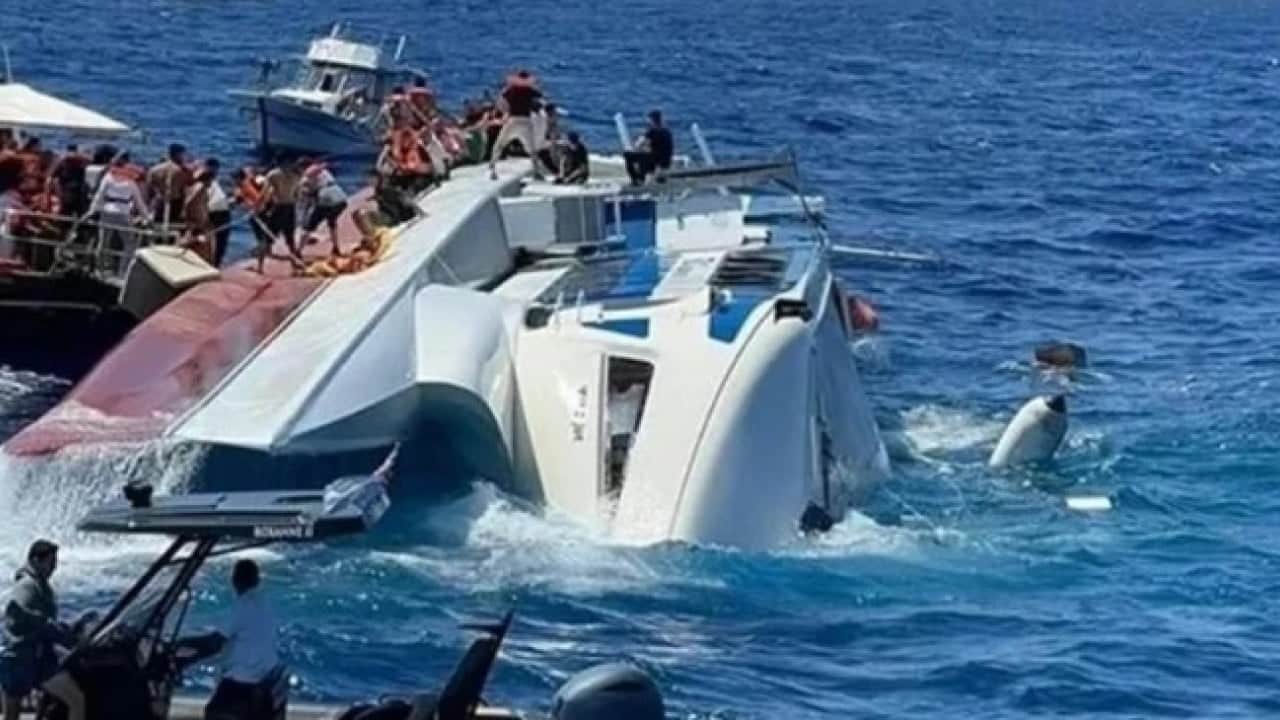 Foto - Onlarca kişi denizin ortasında can vermişti! Gemi kaptanı ile ilgili şok eden detaylar