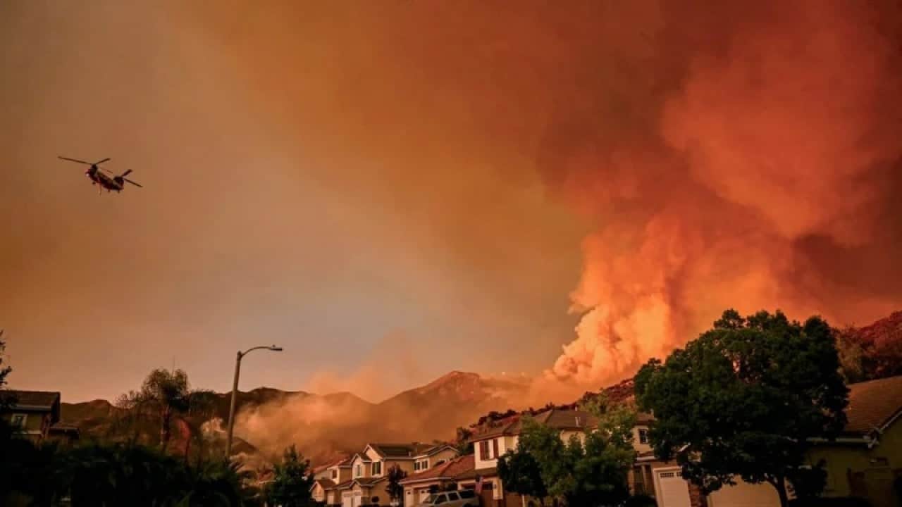Foto - Orman yangınları ‘süper güç’e zor günler yaşatıyor Nevada’da 42 bin kişiye tahliye emri