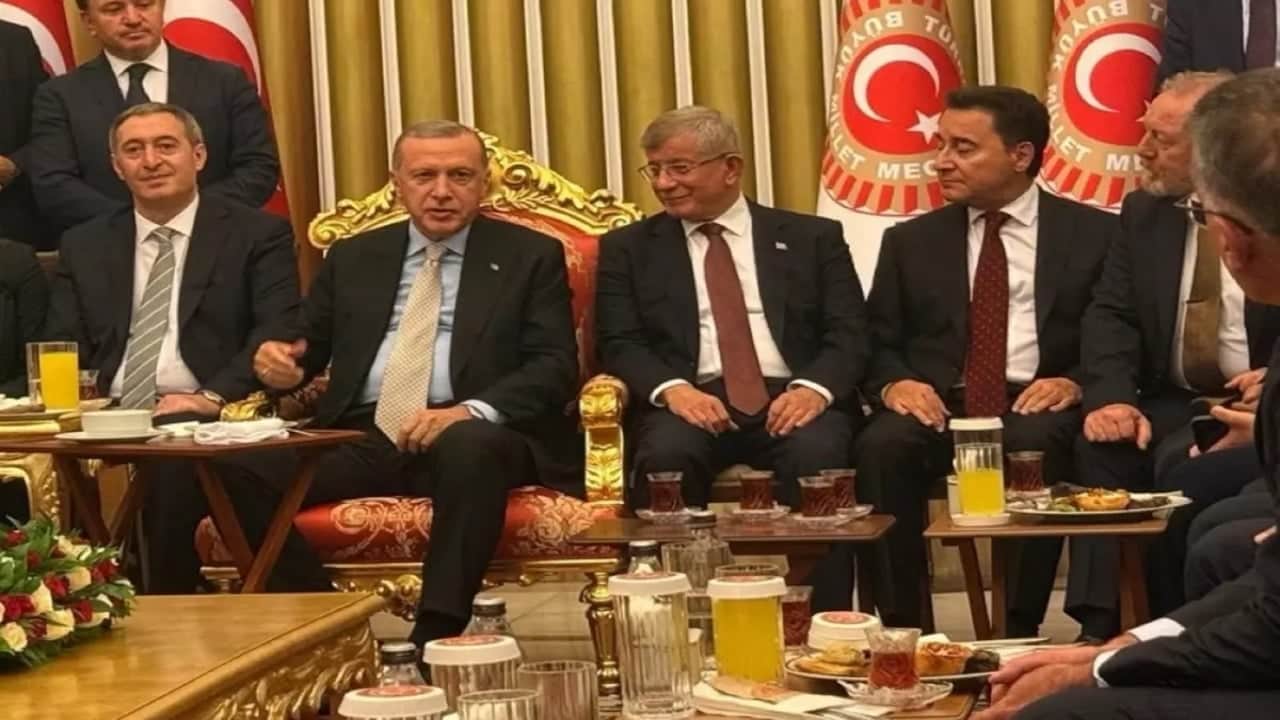 Foto - Ortalık yangın yerine dönecek: AK Parti’den Babacan’a "geri dön" teklifi iddiası: İki bakanlık istemiş