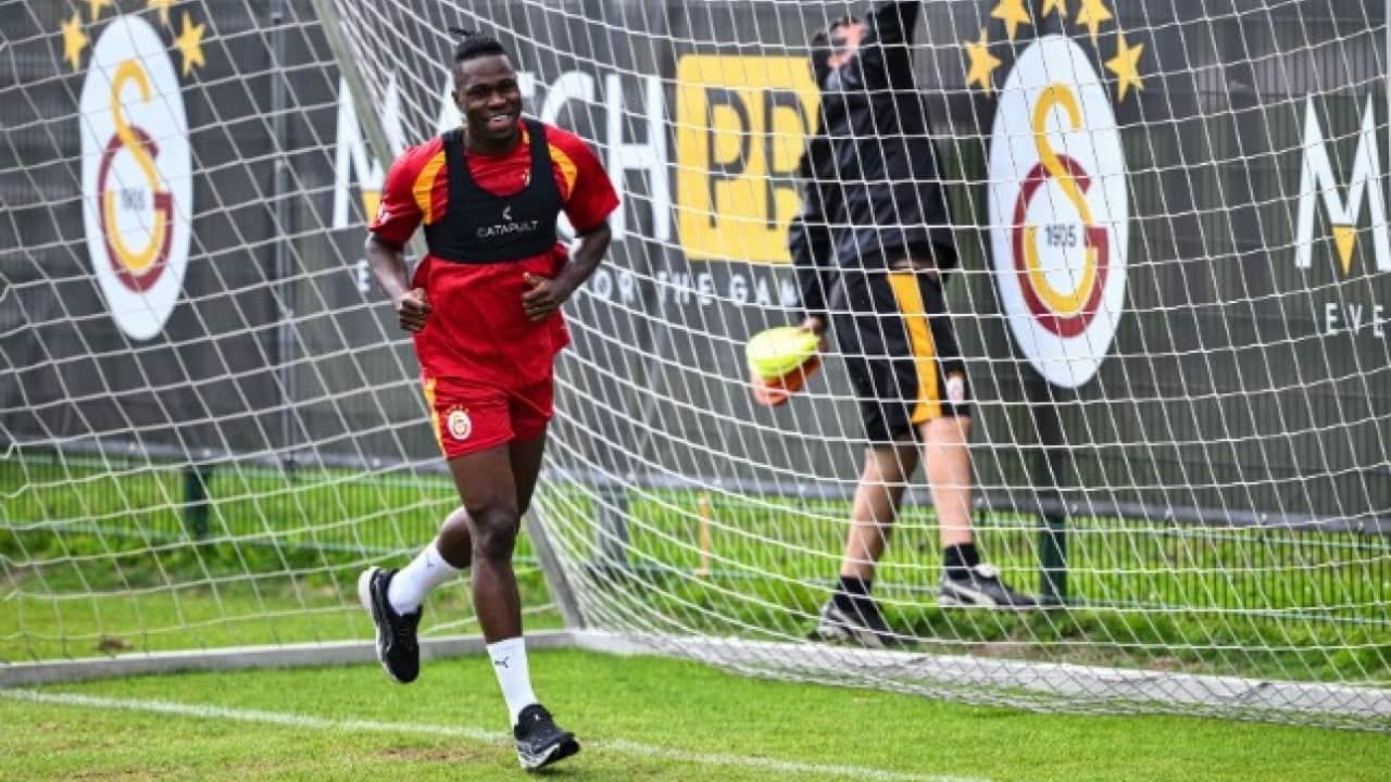 Foto - Osimhen, Lemina, Singo ve Günay… Galatasaray'da sakat futbolcuların son durumu belli oldu