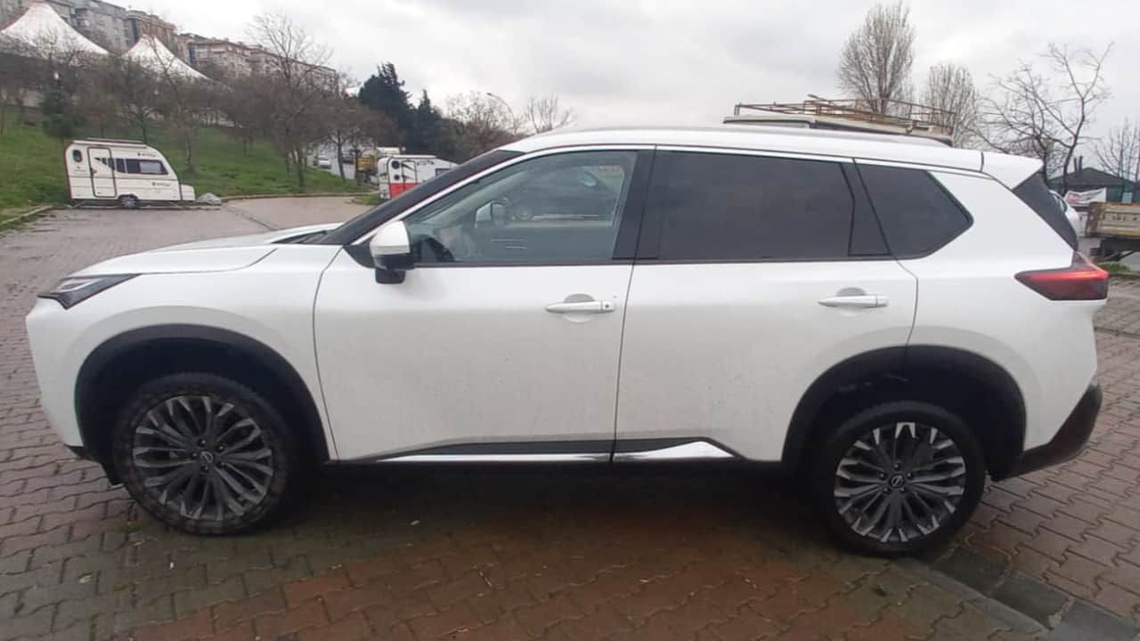 Foto - Otomobil tutkunları için bir SUV rehberi! Nissan X‑Trail’in direksiyonu başında geleceğe yolculuk!