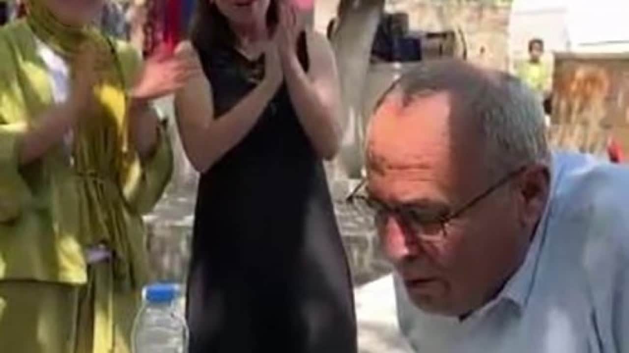 Foto - Özbek gelin her yerde aranıyor Kaçak gelin giderken milyonluk takıları da götürdü