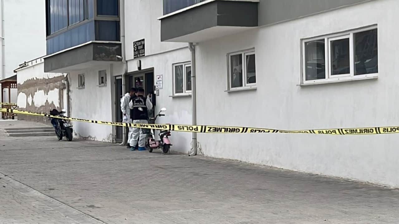 Foto - Özcan çifti evlerinde ölü bulunmuştu! Siyanür içerek intihar mı ettiler?