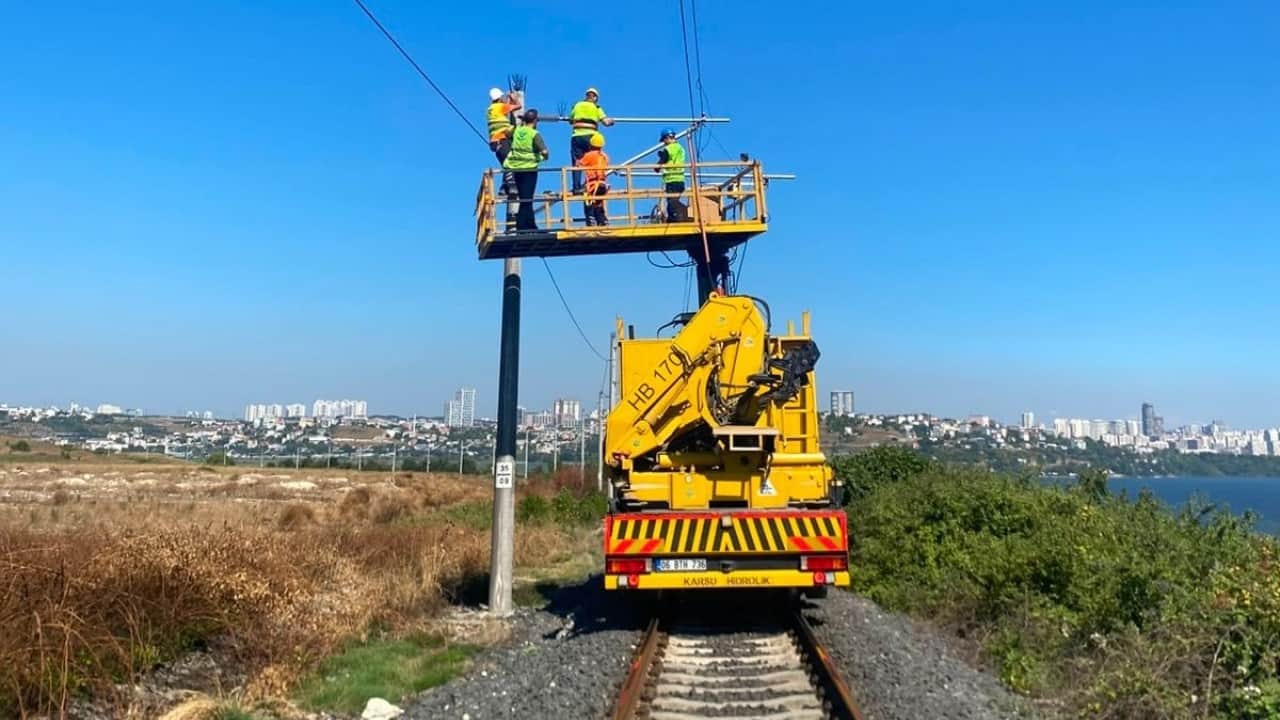 Foto - Özel önlemler hayata geçirildi Demiryolunda ‘leylekkonmaz’ tedbiri