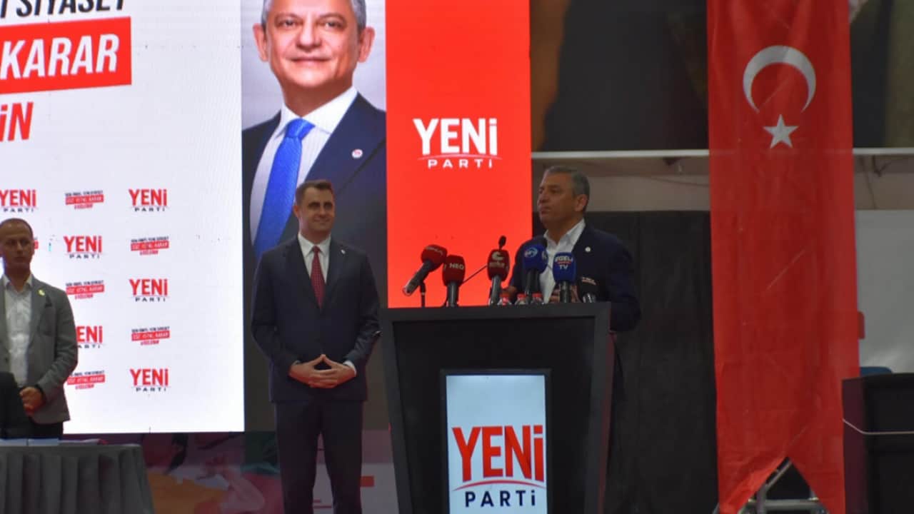 Foto - Özel’in bu sözünü atın arşive! Özgür’ün bileti milletin cebinde