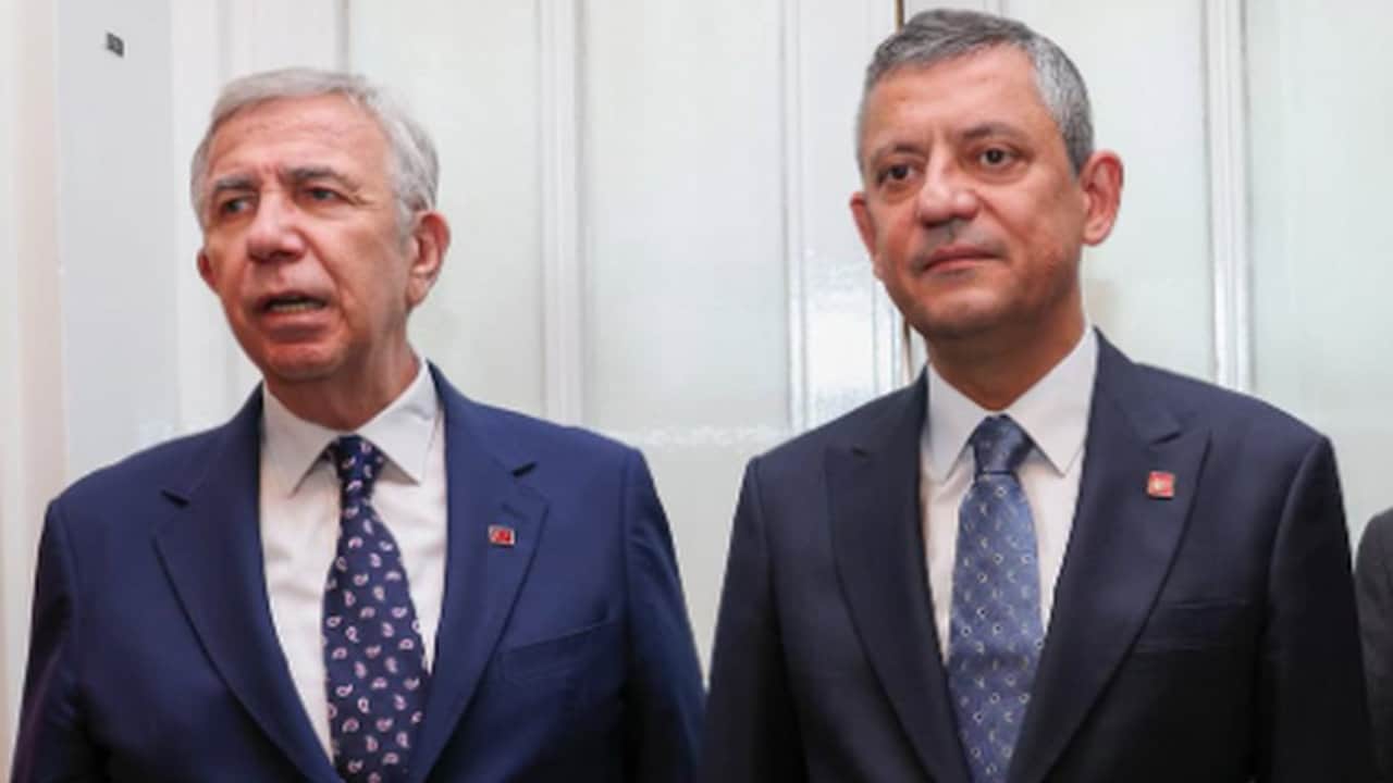 Foto - Özgür Özel, Mansur Yavaş’ı çıldırttı! Büyük kavganın çıkması an meselesi