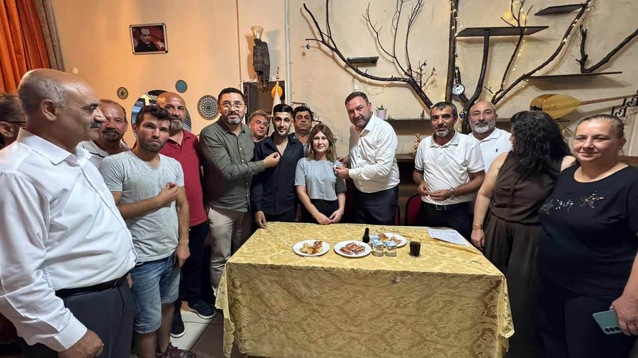 Foto - Özgür Özel ve saz arkadaşlarını yıkacak haber