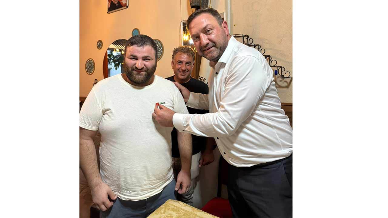 Foto - Özgür Özel ve saz arkadaşlarını yıkacak haber