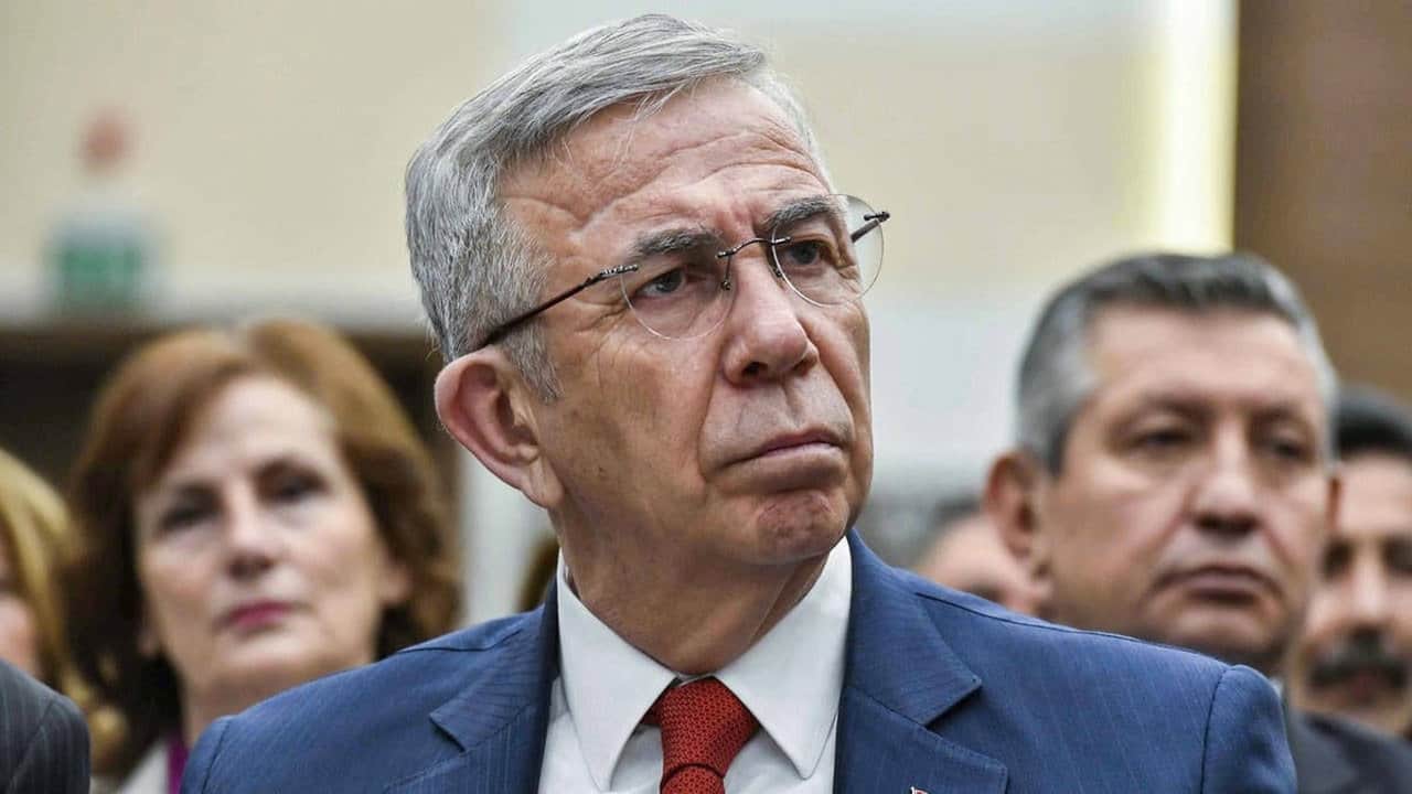 Foto - Özgür Özel’in safı mı, Kemal Kılıçdaroğlu’nun yanı mı? Ve Mansur Yavaş’ın kararı belli oldu: Tüm Türkiye ters köşe