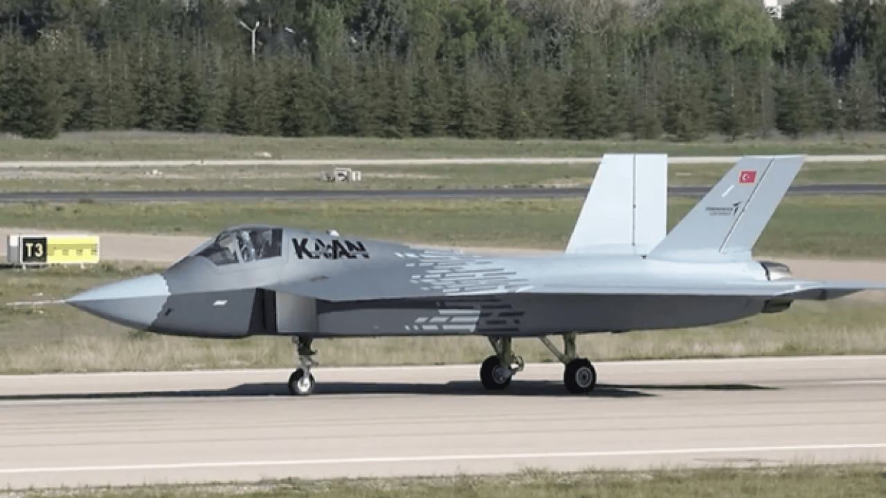 Foto - P1 prototipi testleri tamamladı: KAAN yeniden uçuşa hazırlanıyor!