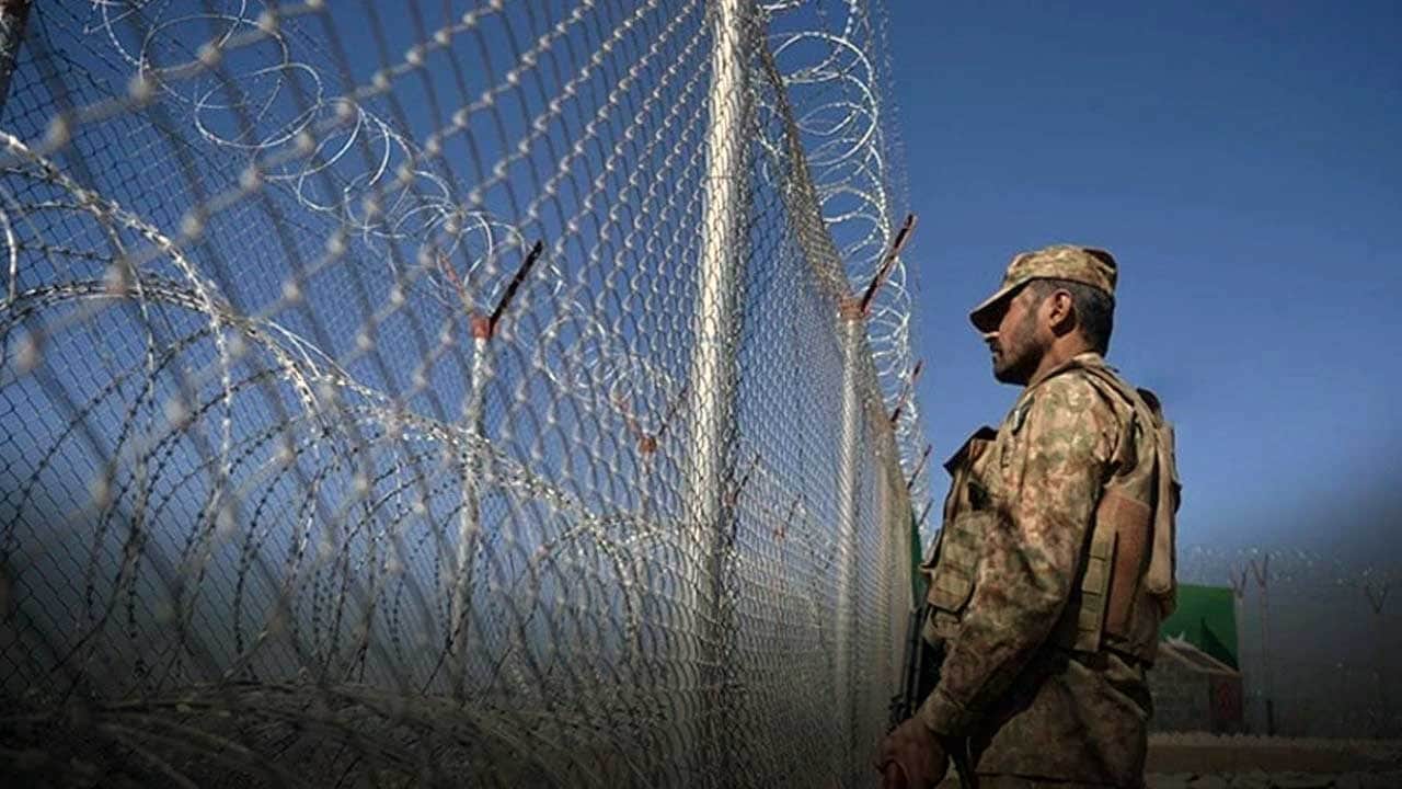 Foto - Pakistan-Afganistan savaşı devam ediyor! 297 Taliban üyesi hayatını kaybetti