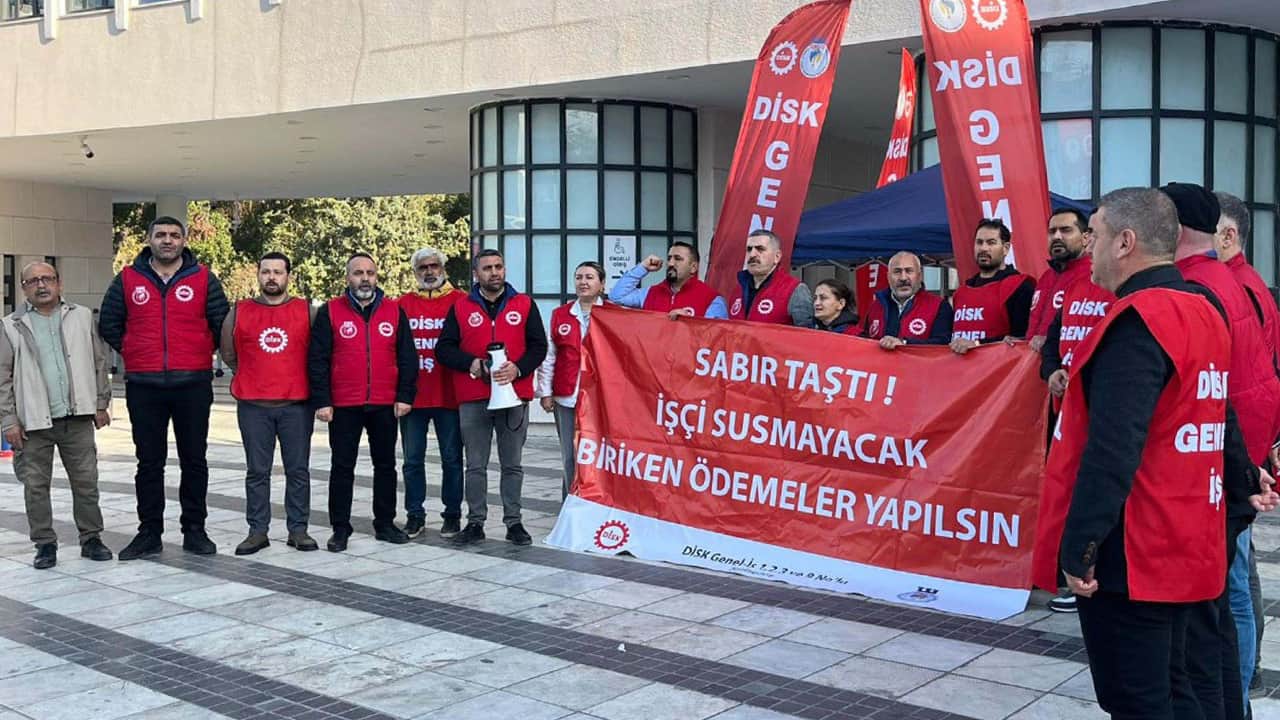 Foto - Parası ödenmeyen işçilerin CHP’li İzmir belediyesine isyanı 2. gününde
