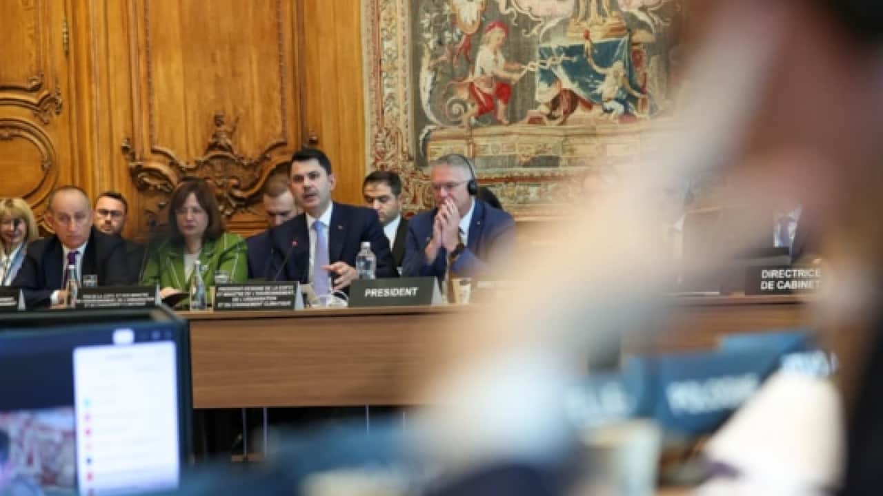 Foto - Paris’te küresel güçlere sert uyarı! Kurum: Silaha kaynak var da iklime yok mu?