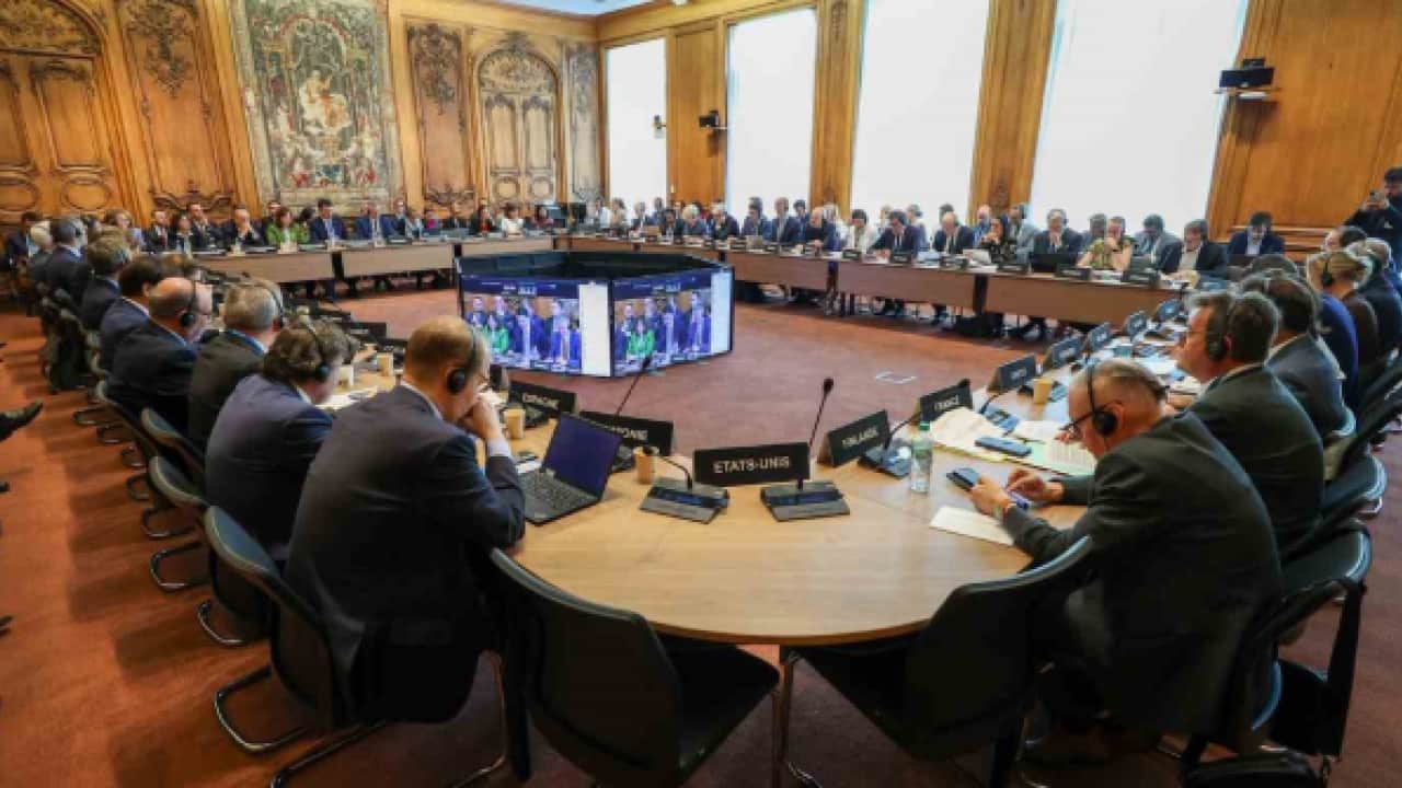 Foto - Paris’te küresel güçlere sert uyarı! Kurum: Silaha kaynak var da iklime yok mu?