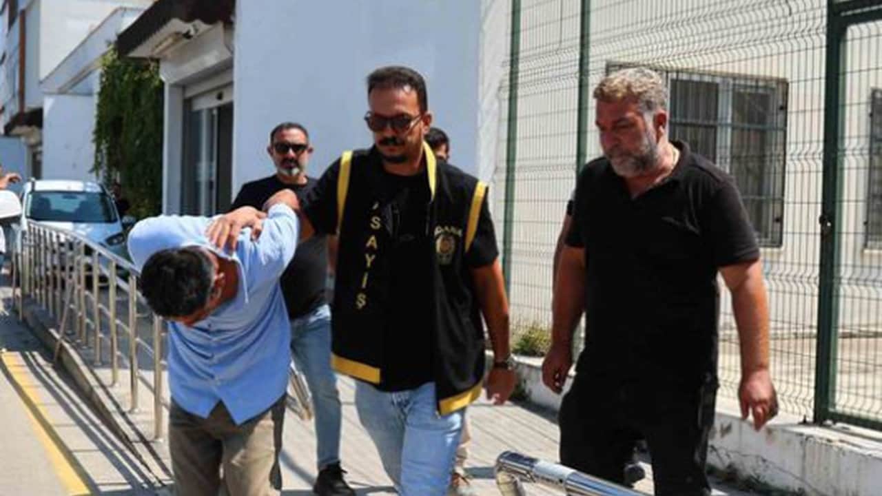 Foto - Pes ki ne pes! Ortağını ve oğlunu öldürdü, adliyede söyledikleri dumura uğrattı