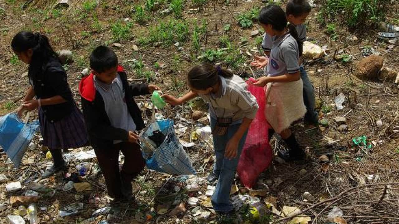 Foto - Pet şişelerden ilham veren okul projesi: Atıklardan 125 okul inşa edildi