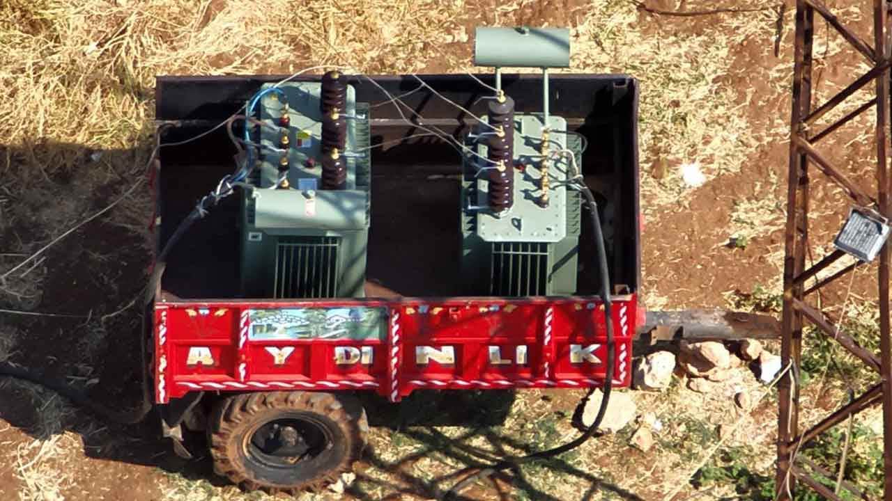 Foto - Petrol beklerken arazilerden bakın ne fışkırıyor! Gerçekten olacak iş değil