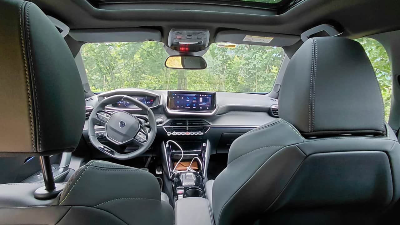 Foto - Peugeot 2008 ile 1.900 km! 145 HP hibrit gerçekten yetiyor mu? Uzun yoldan sonra kararım net!