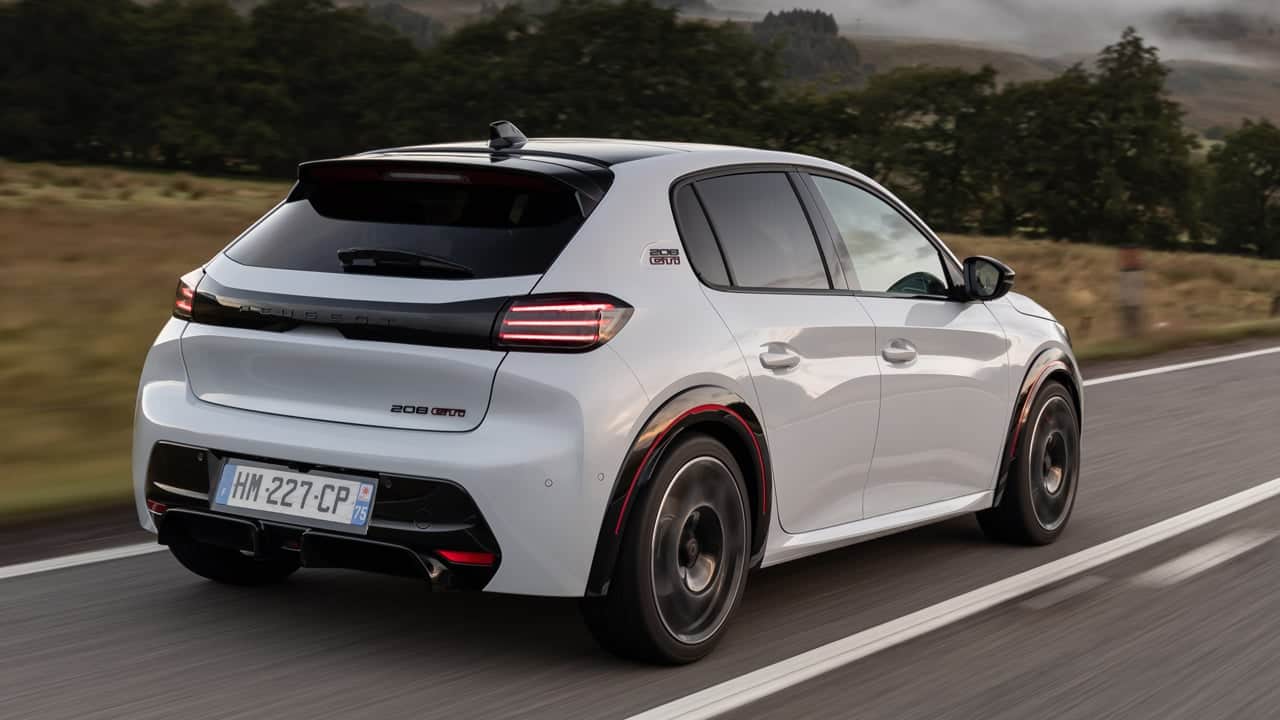 Foto - PEUGEOT 205 GTi’ın torunu elektrikle geliyor! E-208 GTi, 2027’nin ilk yarısında Türkiye’de