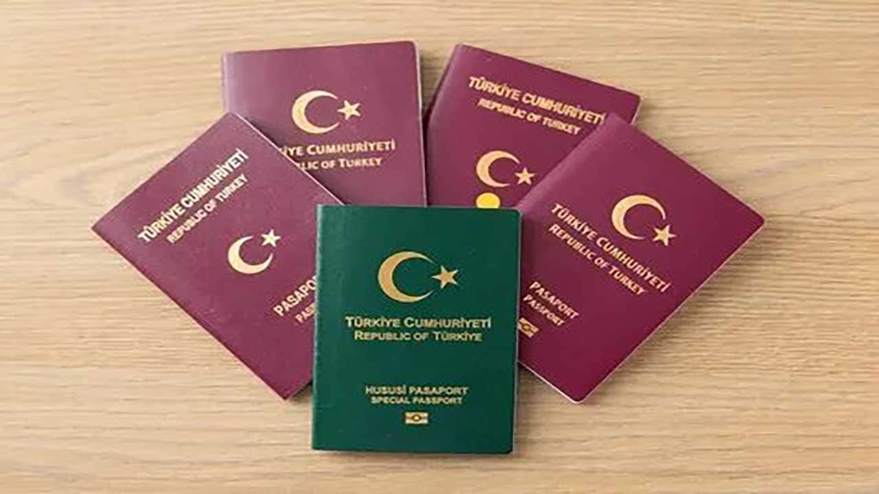 Foto - Pilot ve kabin memurlarının gözü Meclis'teydi! Bakan Abdulkadir Uraloğlu'ndan yeşil pasaport açıklaması geldi!