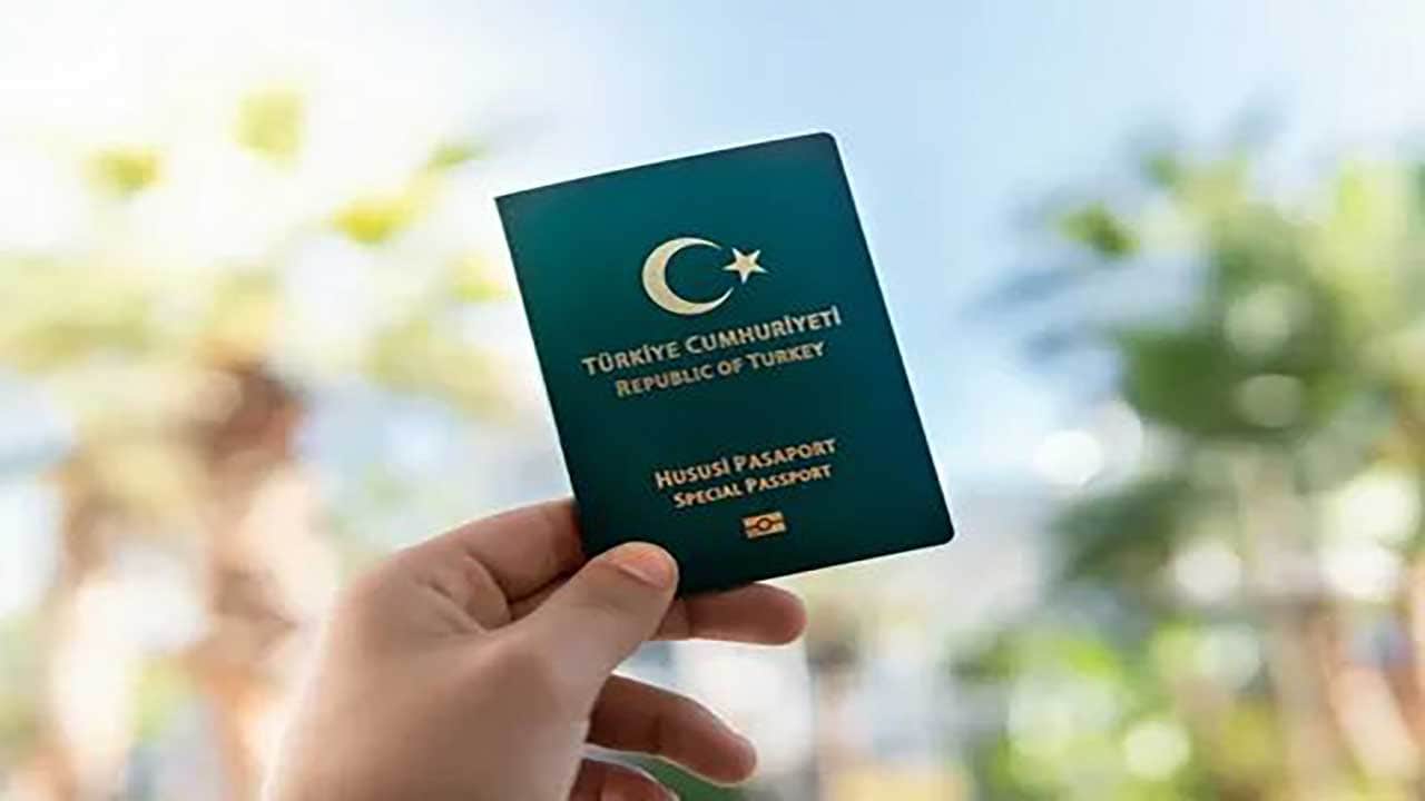Foto - Pilot ve kabin memurlarının gözü Meclis'teydi! Bakan Abdulkadir Uraloğlu'ndan yeşil pasaport açıklaması geldi!