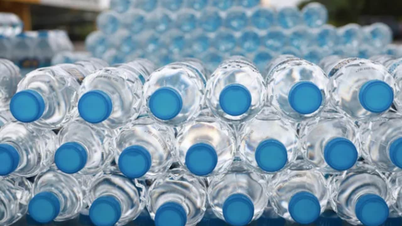 Foto - Plastik şişelerdeki o girintilerin asıl nedeni bakın neymiş! Bu ayrıntı çok şaşırtacak...