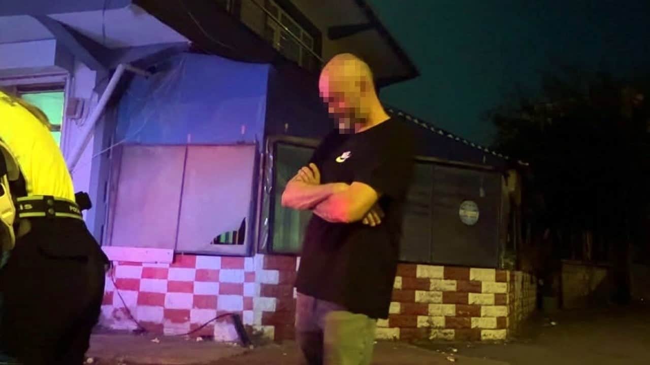 Foto - Polislerin gözü önünde… Alkollü sürücüden görülmemiş pişkinlik