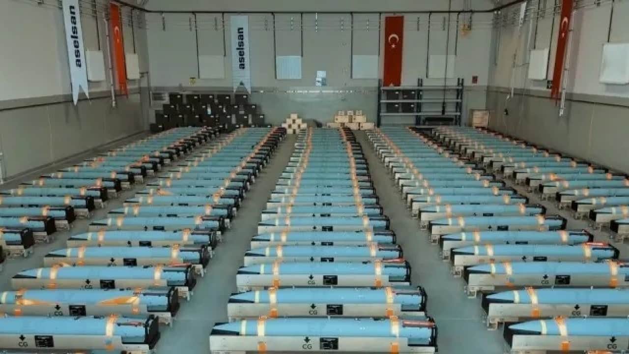 Foto - Radarları kör ediyor, betonları deliyor: Türkiye üretimi resmen patlattı