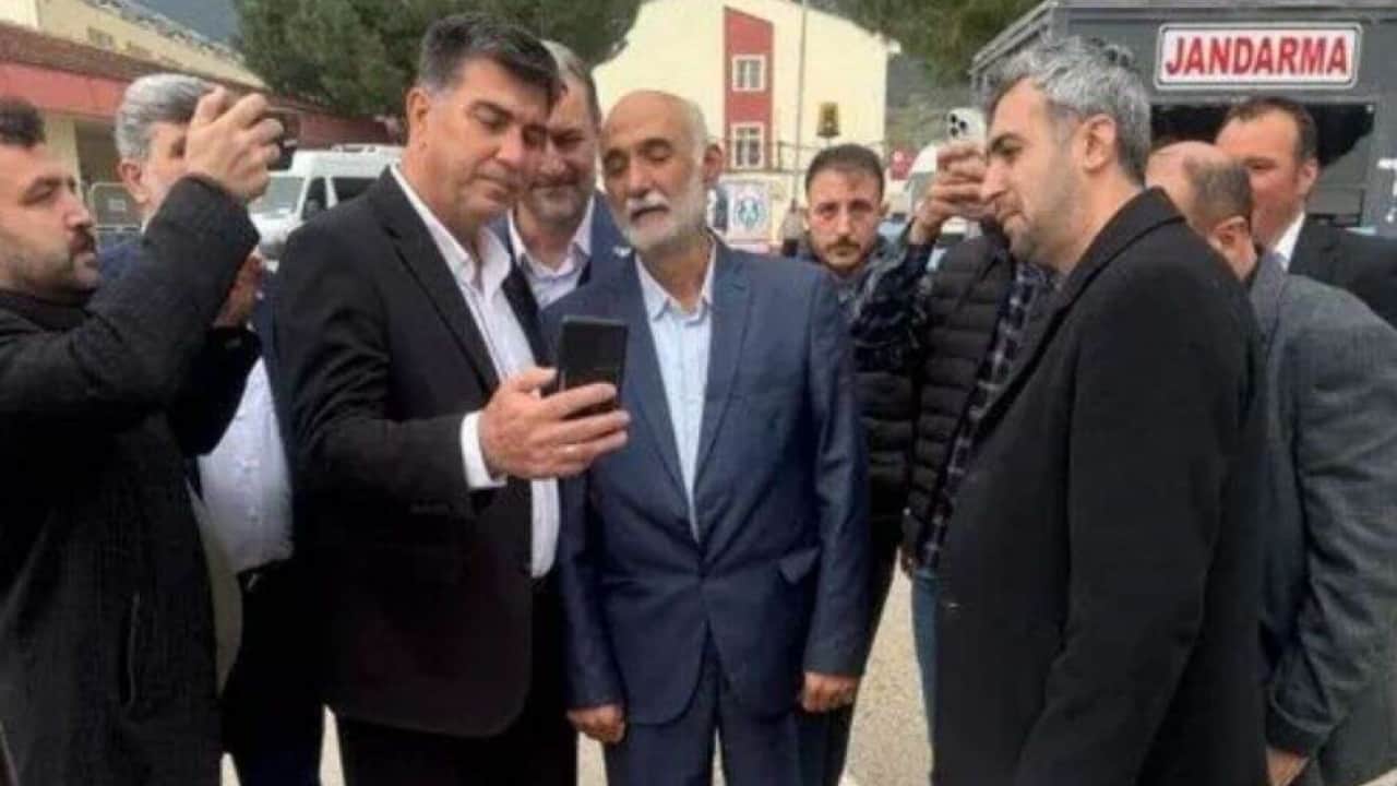 Foto - Ramazan Hoca’ya da Atatürk’e hakaret iftirası atmışlardı: Kumpasçı sendikadan saldırı istismarı
