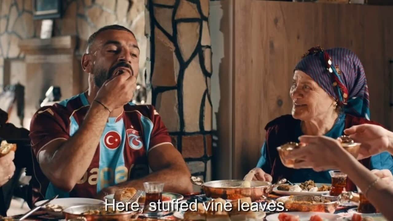 Rastlantı şöhret yaptı: Günlük umre yapan Hatice Nine Mısır'da yoğun talep karşısında şaşırdı