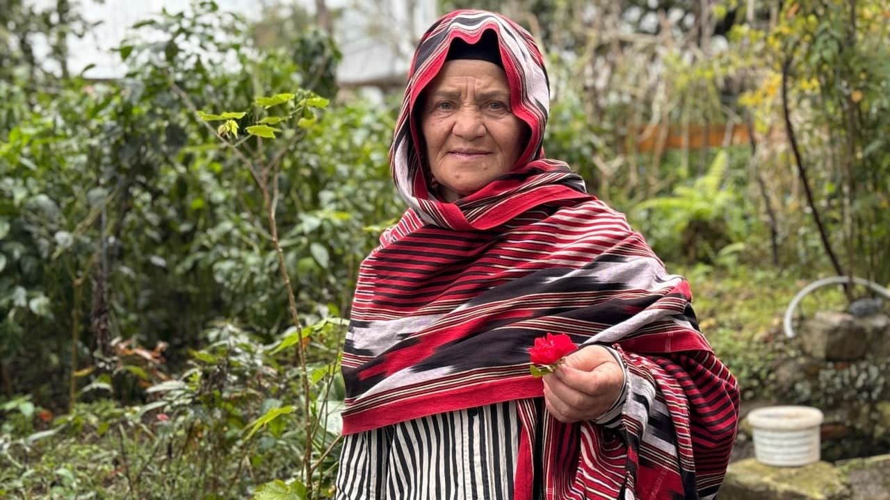 Foto - Rastlantı şöhret yaptı: Günlük umre yapan Hatice Nine Mısır'da yoğun talep karşısında şaşırdı